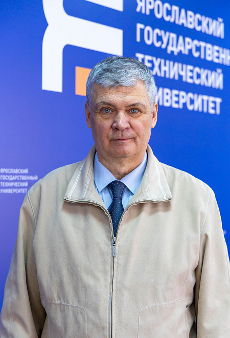 Соловьев Михаил Евгеньевич